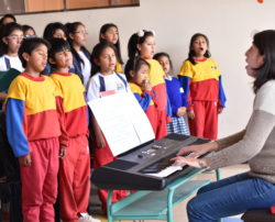 Chorale avec les enfants du programme INEPE en Equateur