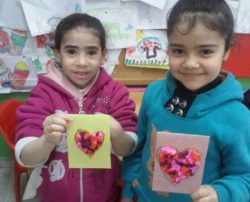 Ateliers créations pour les enfants du programme IBDAA en Palestine