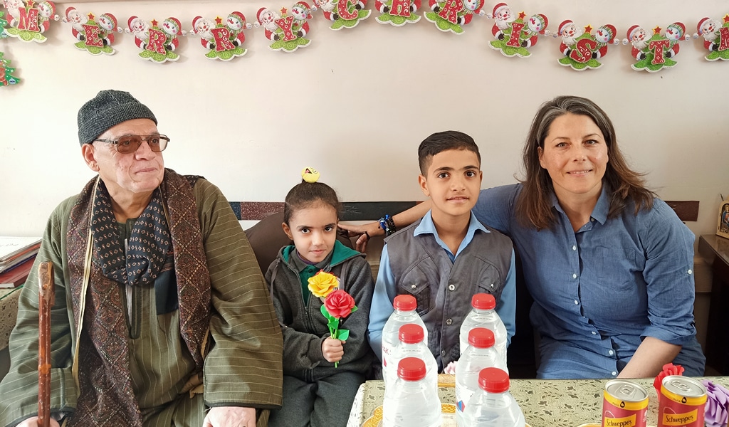Une marraine rend visite à ses filleuls en Égypte